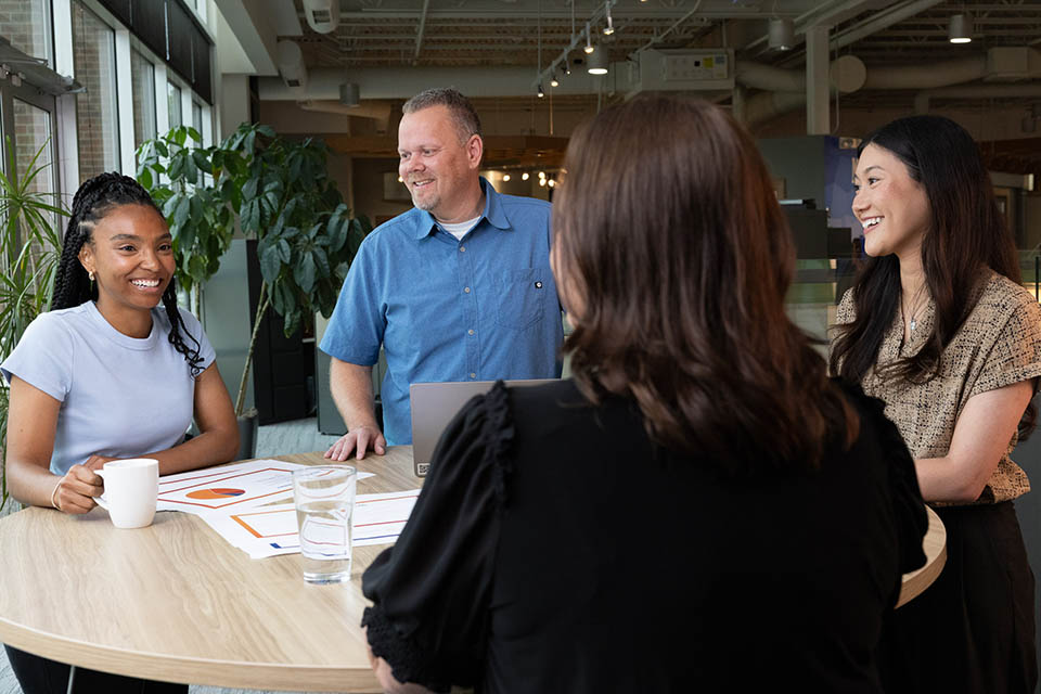 SA team members collaborating