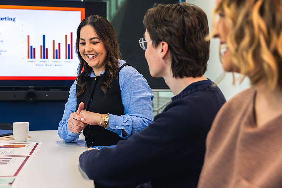 pella-Reporting-960×640